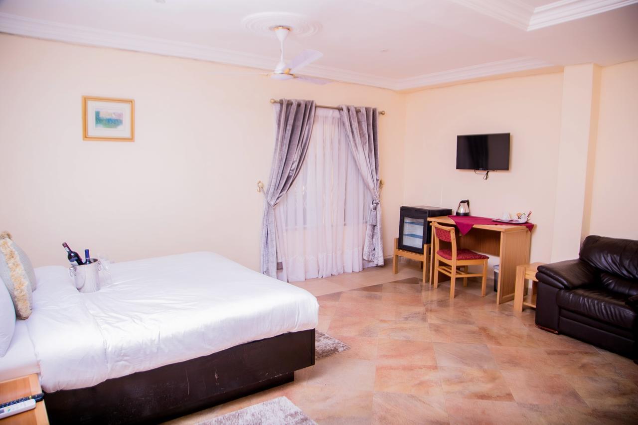 Eden Vale Hotel Ajiringano المظهر الخارجي الصورة